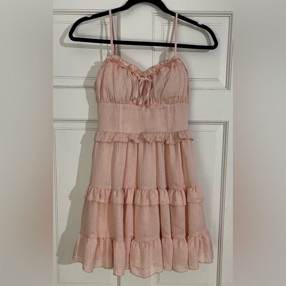 🩰 Wild Fable Light Pink Tiered Mini Dress - Picture 2 of 6
